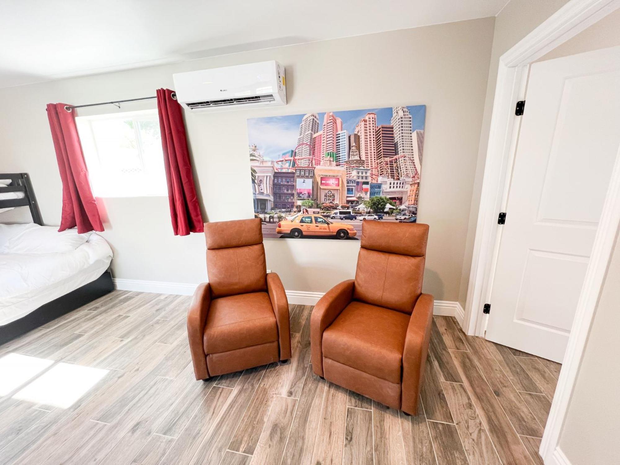 Lux Private Home - Pool, Billiards, 8 Smart Tvs, Board Games, Cotton Bedding - The Stone Sanctuary At Mccullough Hills Trailhead Las Vegas Luaran gambar