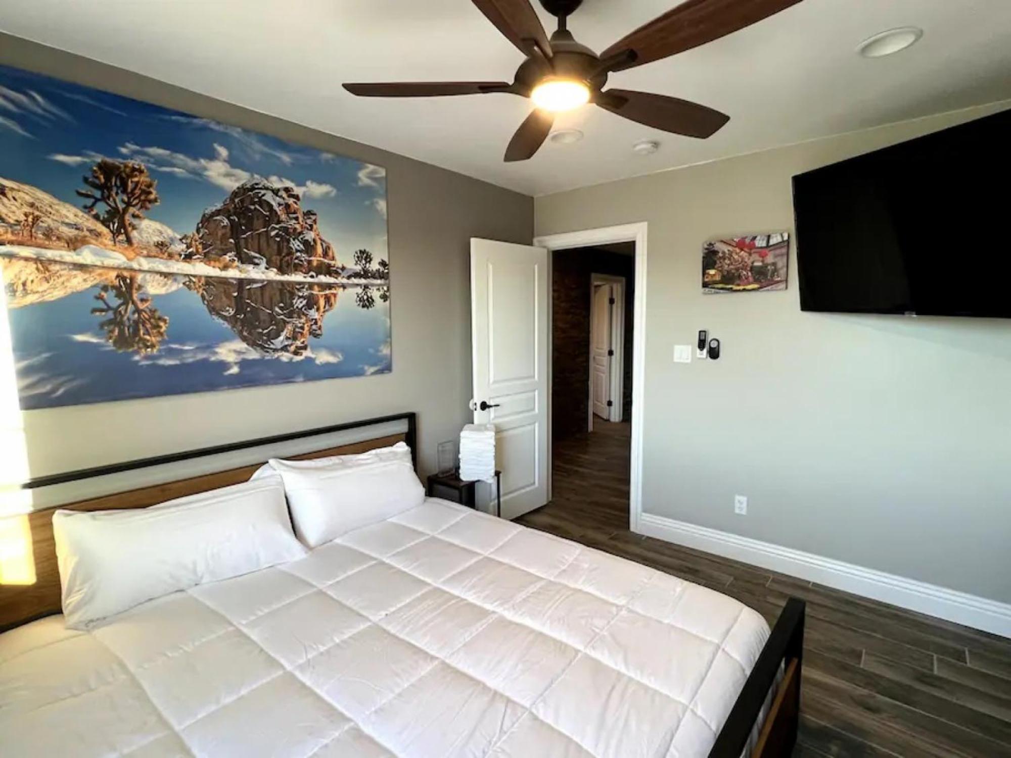 Lux Private Home - Pool, Billiards, 8 Smart Tvs, Board Games, Cotton Bedding - The Stone Sanctuary At Mccullough Hills Trailhead Las Vegas Luaran gambar