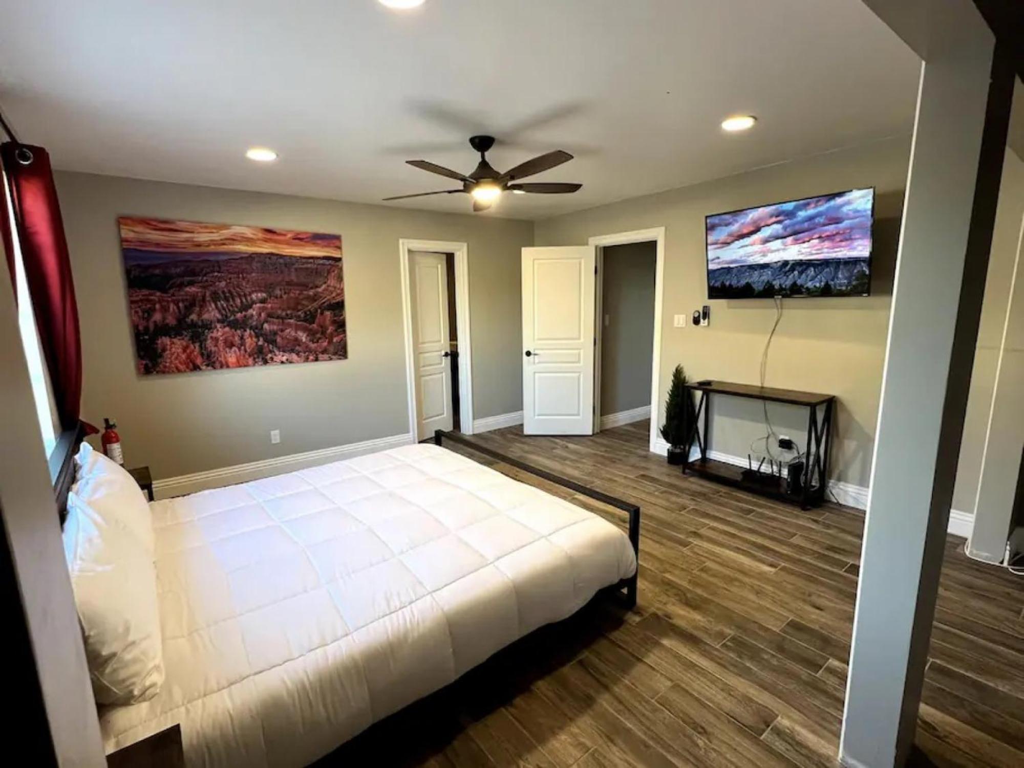 Lux Private Home - Pool, Billiards, 8 Smart Tvs, Board Games, Cotton Bedding - The Stone Sanctuary At Mccullough Hills Trailhead Las Vegas Luaran gambar