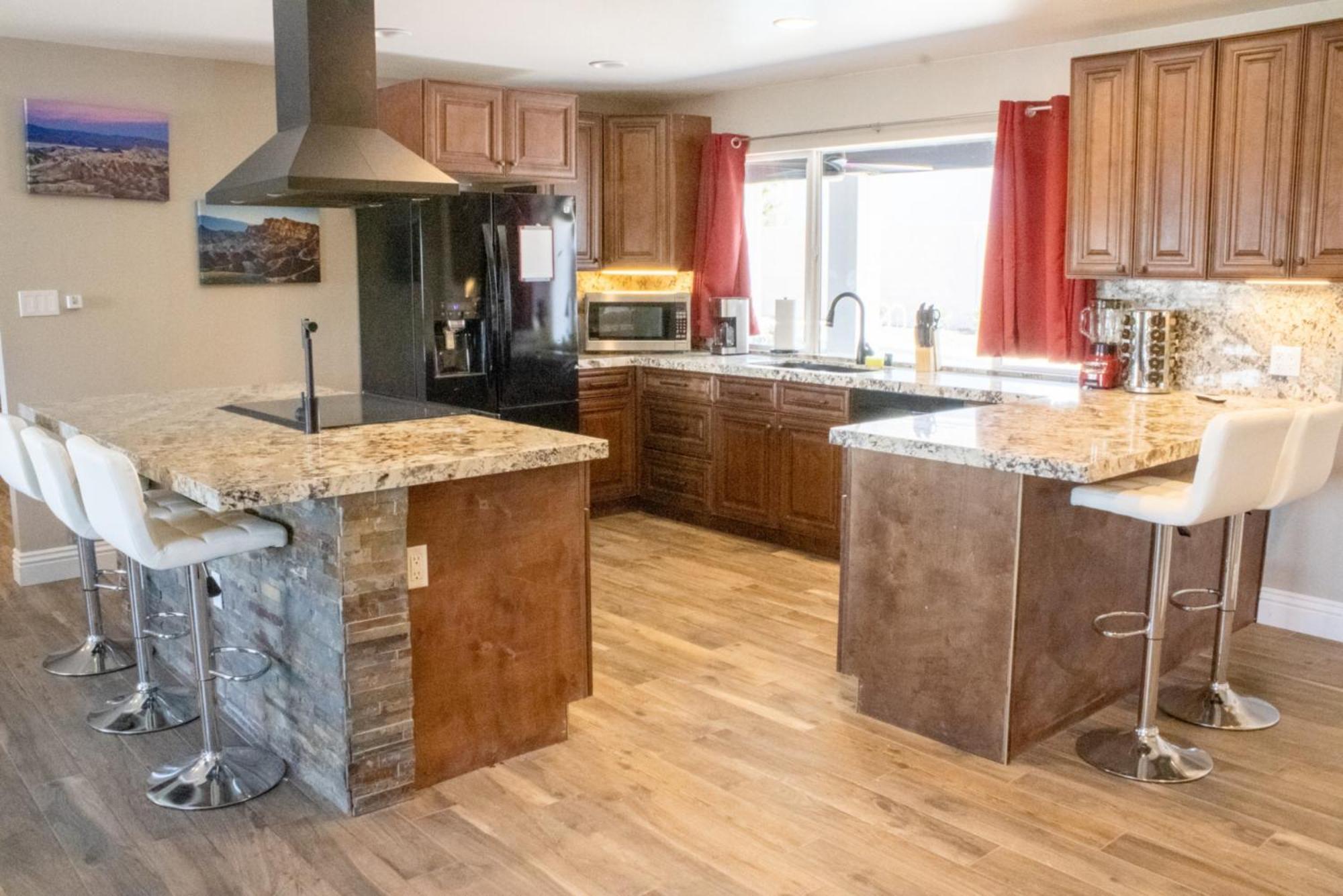 Lux Private Home - Pool, Billiards, 8 Smart Tvs, Board Games, Cotton Bedding - The Stone Sanctuary At Mccullough Hills Trailhead Las Vegas Luaran gambar